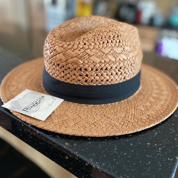 Macchia Di Ruggine | Accessories | Macchia Di Ruggine Panama  display picture 3